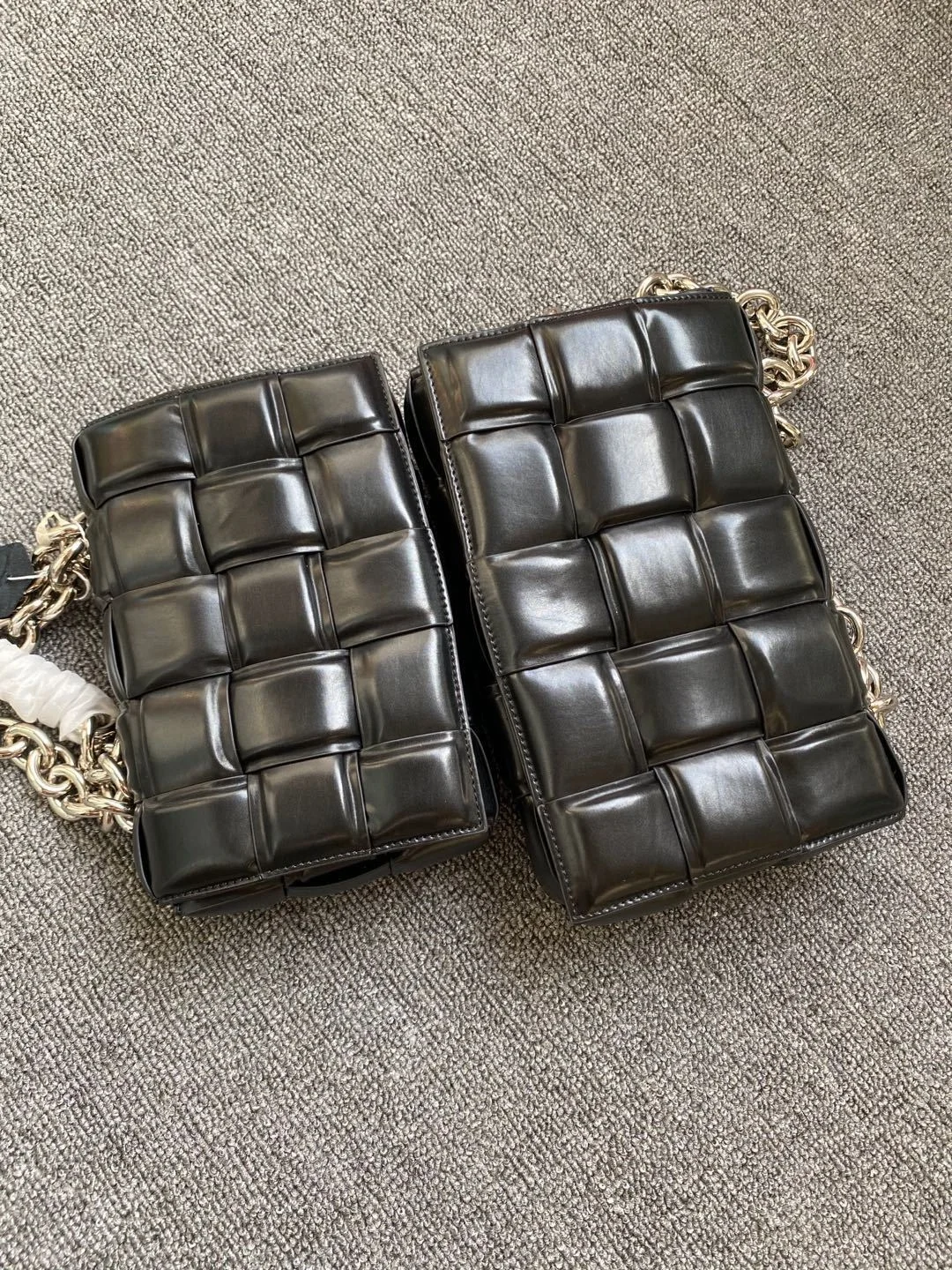 

women's bag woven pillow bag bubble bag large lattice cowhide women's bag thick chain portable messenger bag trend