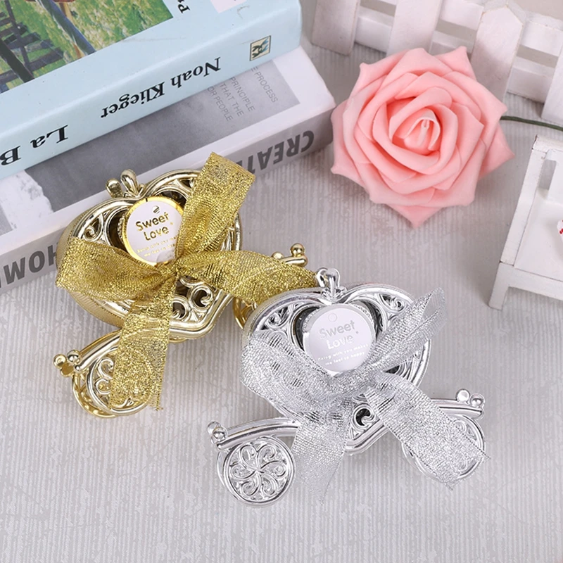 

10Pcs Love Carriage Box Party Favors Gift Candy Box Chocolate Box Gold And Silver Box Wedding Party Baby Birthday Supplies