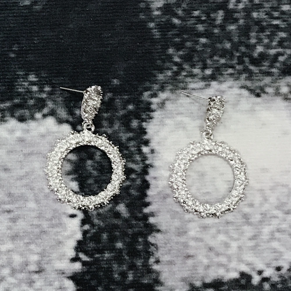 Женские современные Золотые сережки большие и тяжелые круглые серьги в