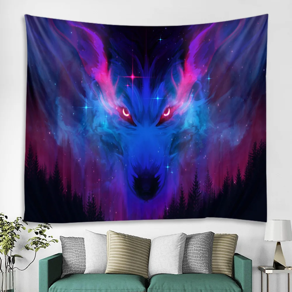 Гобелен с космическим звездным небом волком тотемом светящимся подвесное