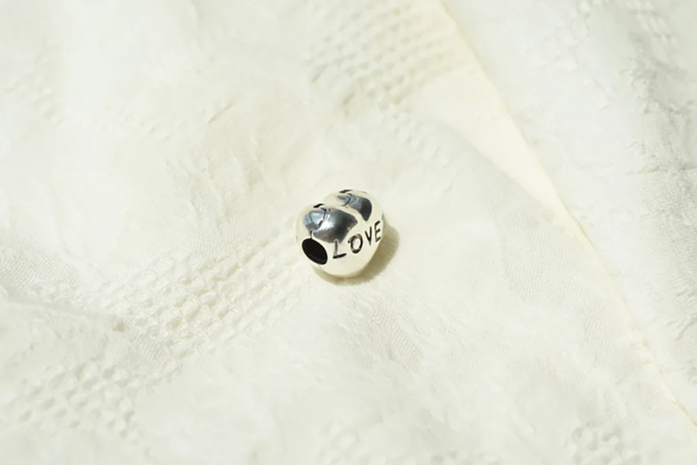 

Ahthen 925 Sterling Silver Beads Loved Heart Clip Charms fit Original Pandora Bracelets Women Jewelry Making Birthday Girl Gift