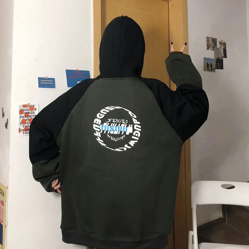 

Winter 2020 new plush and thickened hooded sweater women's loose Japanese school style zipper cardigan fashion