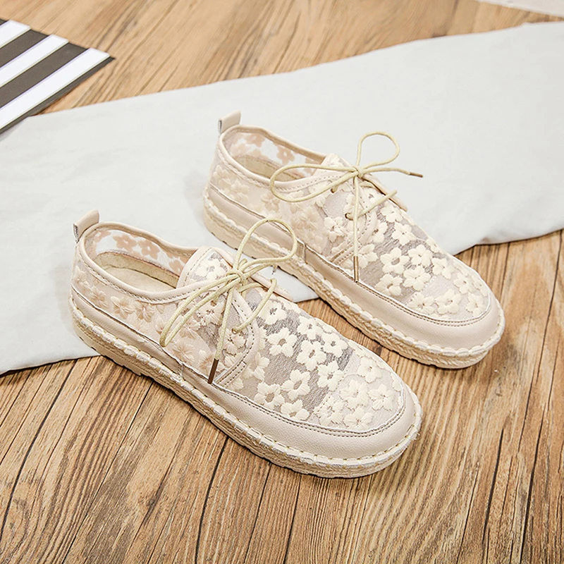 

2021 New Women's Breathable Mesh Flower Lace Casual Shoes Fashion Flats Shoes Women Shallow White Loafers Shoes