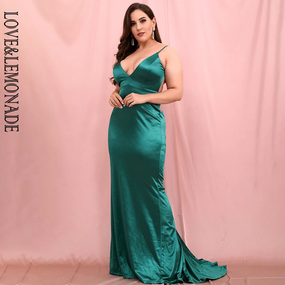 

LOVE&LEMONADE PLUS SIZE Sexy Deep V-Neck Large Backless Green Reflective Elastic Fishtail Maxi Dress LM81222PLUS
