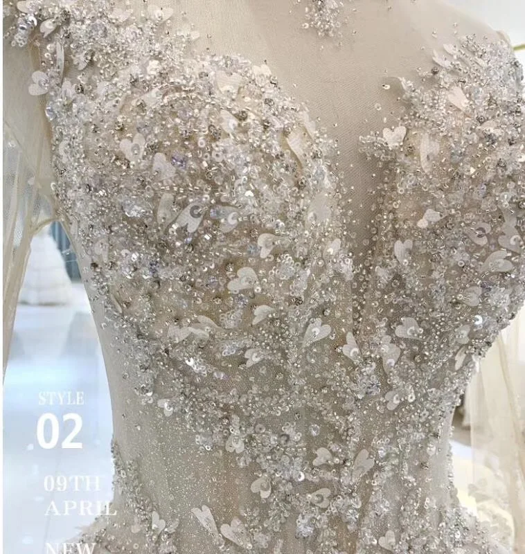 

Vintage Long Wedding Dress Beading With Pearls Full Dress 2019 New Arrival Layers Puffy Bride Princess Dream Tailing Ball Gowns