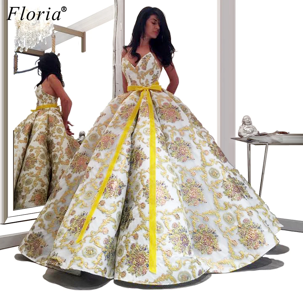 Платья Среднего Востока в стиле знаменитостей трапециевидные платья с сердечком