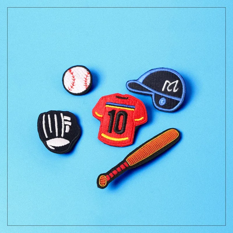 

Indian Silk Hand-embroidered Baseball Sports Brooch Female Accessory Pin Creative Wild Cartoon Badge Tide