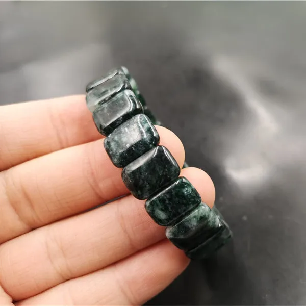 

Natural Floating Flower Emerald Hand Carved Jade Bracelet Fashion Boutique Jewelry Men's and Women's Emerald Green Bracelet
