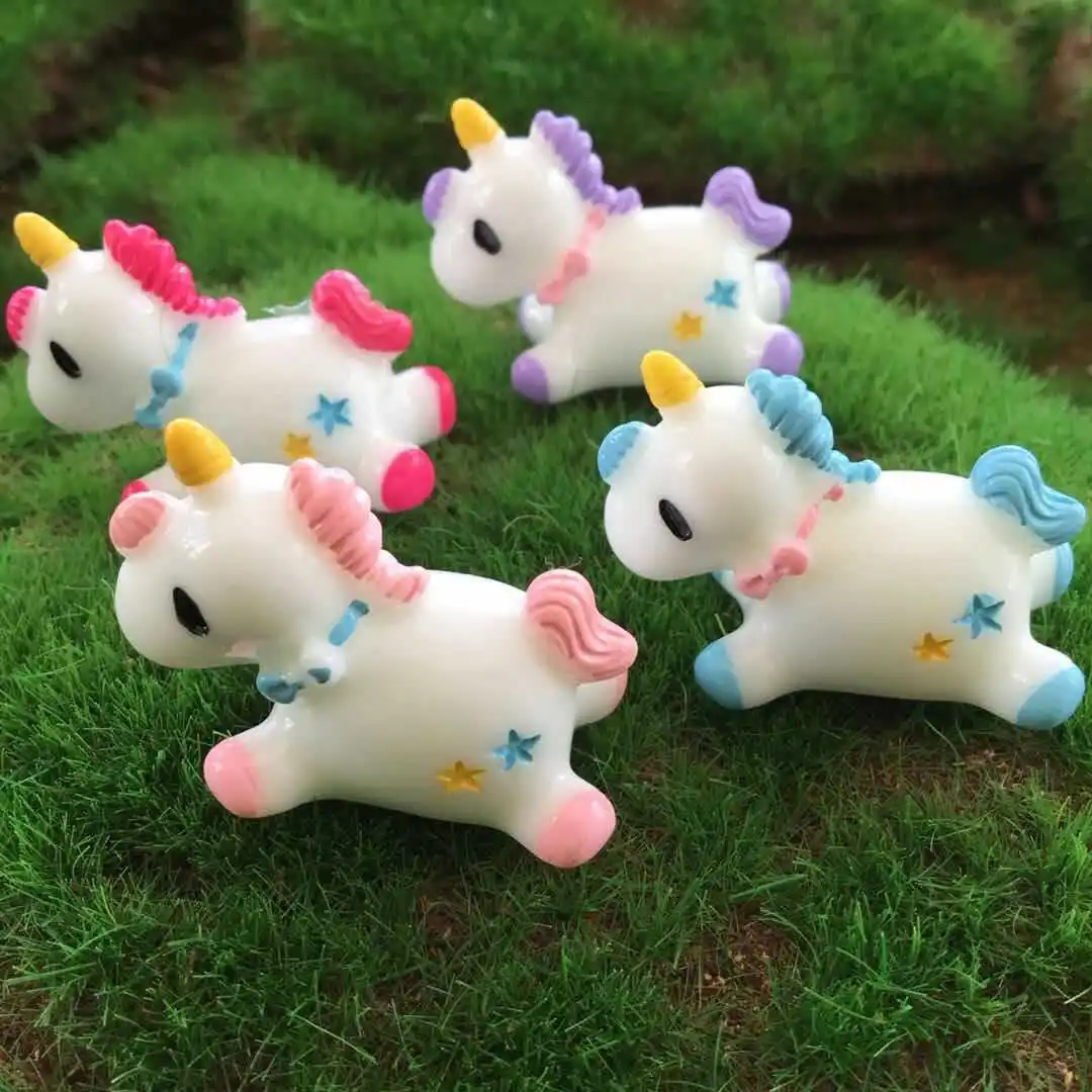 

2 style !nicorn Horse Figurine Miniature Statue Decoration Cartoon Animal Resin Craft unicorn Flatback Resin Cabochon For DIY
