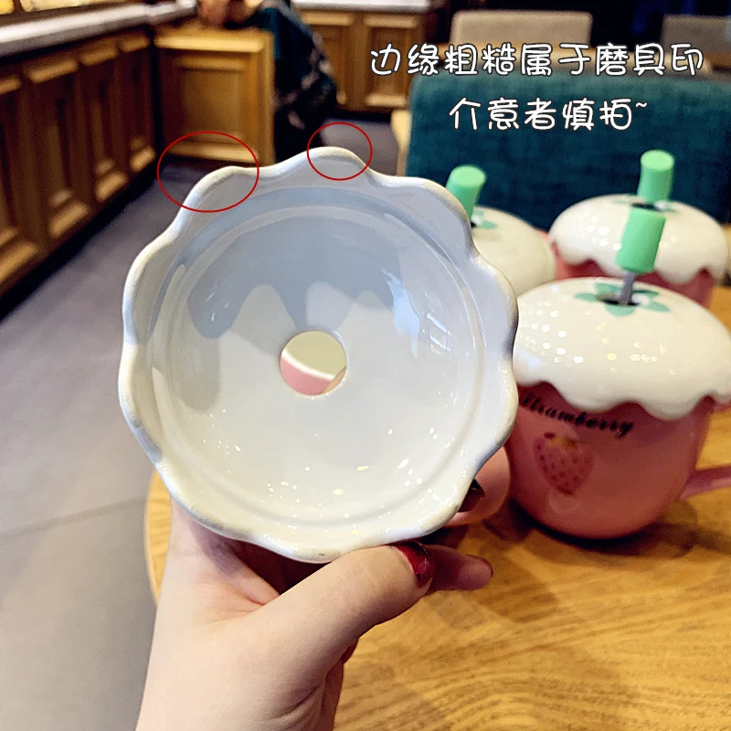 

Lovely Strawberry Ceramic Cup Cartoon Creative Girl Water Cup with Cover Spoon Girl Student Tazas De Ceramica Creativas Bb50mk