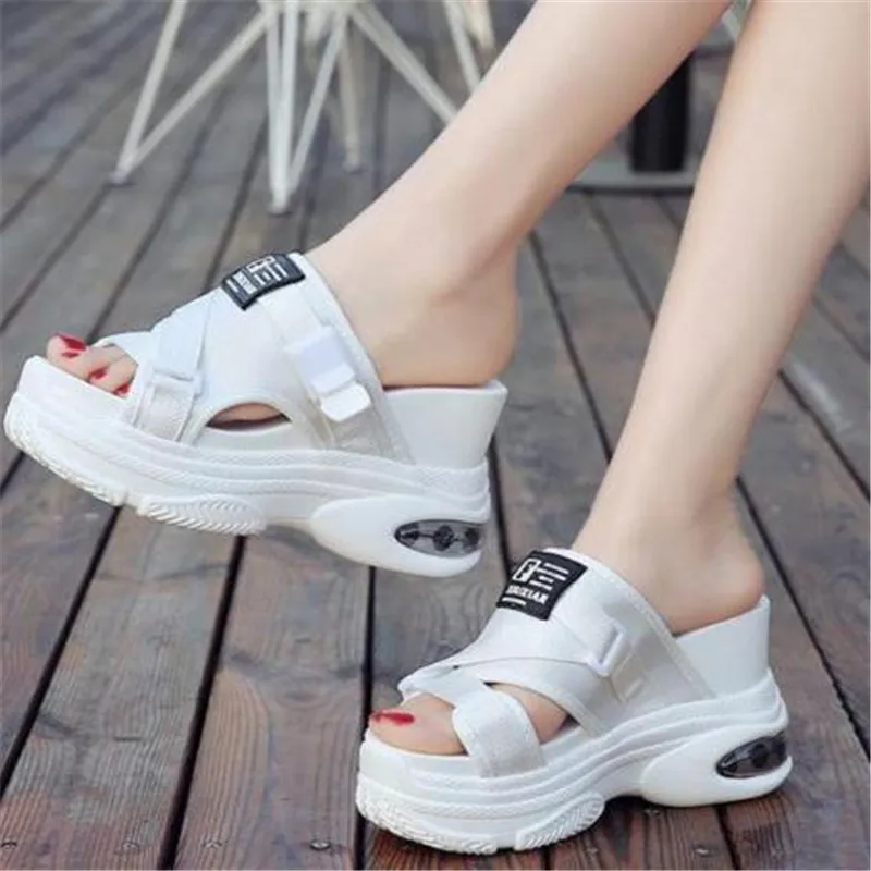 Сандалии женские на плоской подошве Босоножки с открытым носком обувь