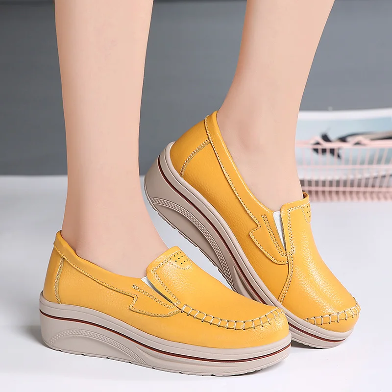 

2021 Spring New Shoes Leather Low-Cut Women's Shoes Platform Leather Shoes Women's Sneakers plus Size Women