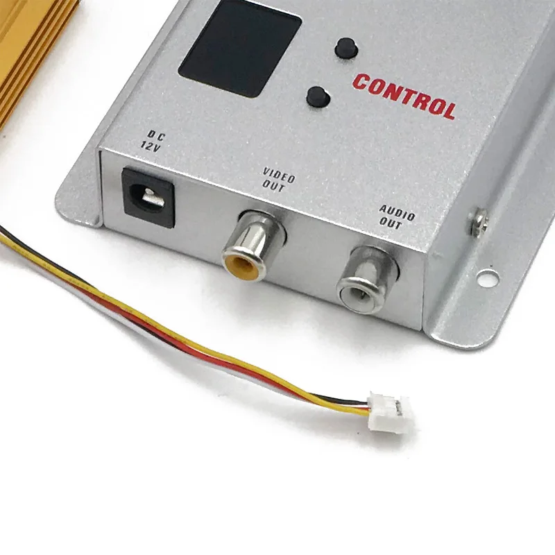 Беспроводной аудио и видеопередатчик с цифровым дисплеем 1 2 ГГц 5 Вт 1500 МВт 8