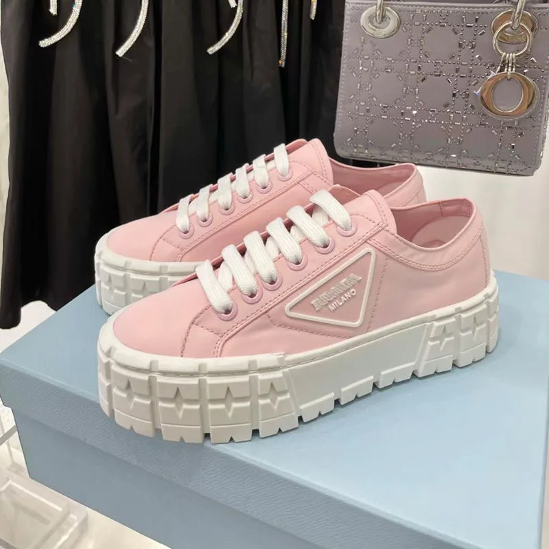 

Luxury brand women's canvas shoes new 2021 early spring wild platform platform shoes white women's trendy casual shoes