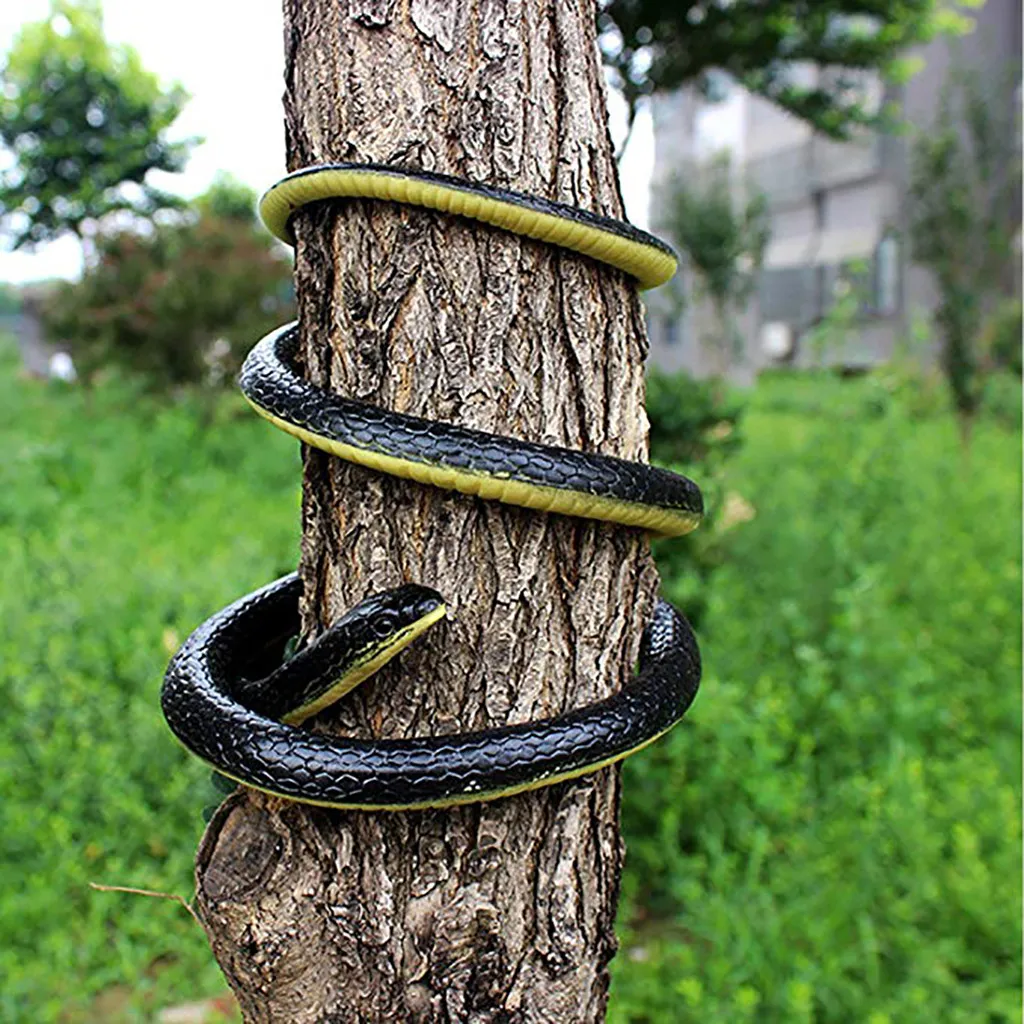 

reative gift Realistic Soft Rubber Toy Snake Safari Garden Props Joke Prank Gift About 125cm Novelty and Gag Playing Jokes Toy