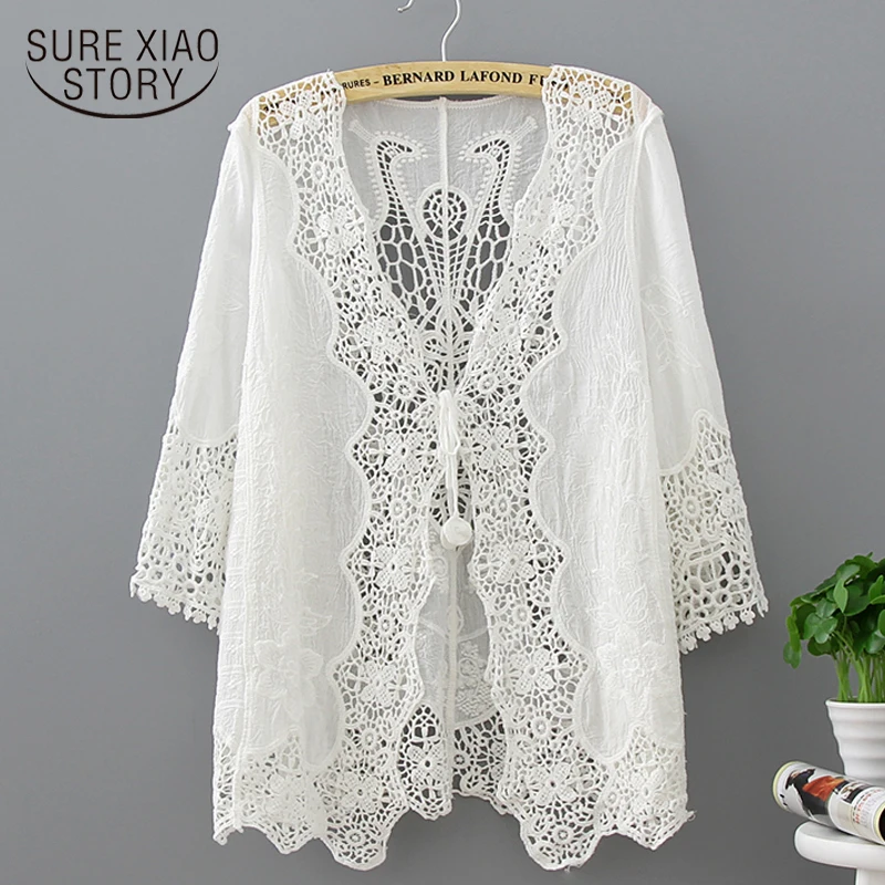 Новая мода 2018 белая блузка кружевная женская рубашка свободная плюс размер