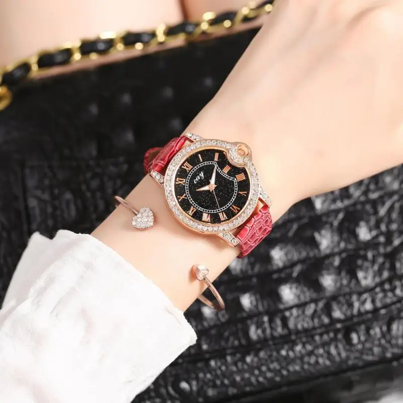 

2020 European and American latest design minimalist fashion casual women's watch full of starry sky leather strap Business Watch