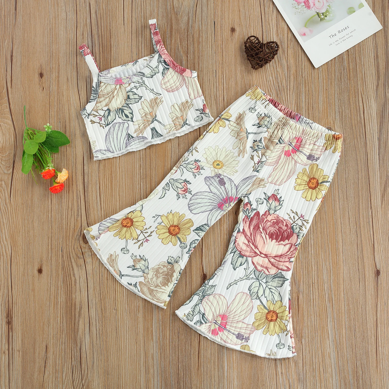 

2021 г., модные комплекты одежды для девочек жилет без рукавов с цветочным принтом для малышей Топы, расклешенные штаны комплект из 2 предметов детская одежда От 2 до 6 лет