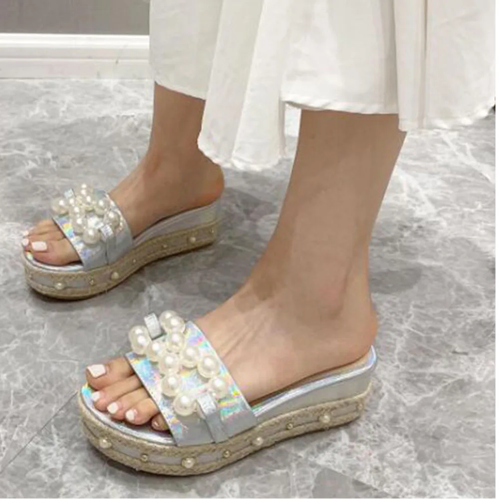 

Summer New Transparent Sandals Female Pearl Silver Wedges Heel Sandals Women