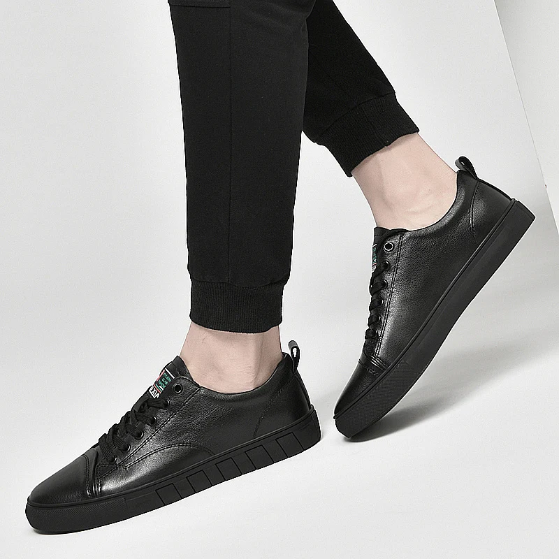 

Natural Leather Men Shoes Outdoor Casual Shoes Flats Anti-slip Men's Sneakers Comfort Walking Shoes Men Zapatillas Hombre