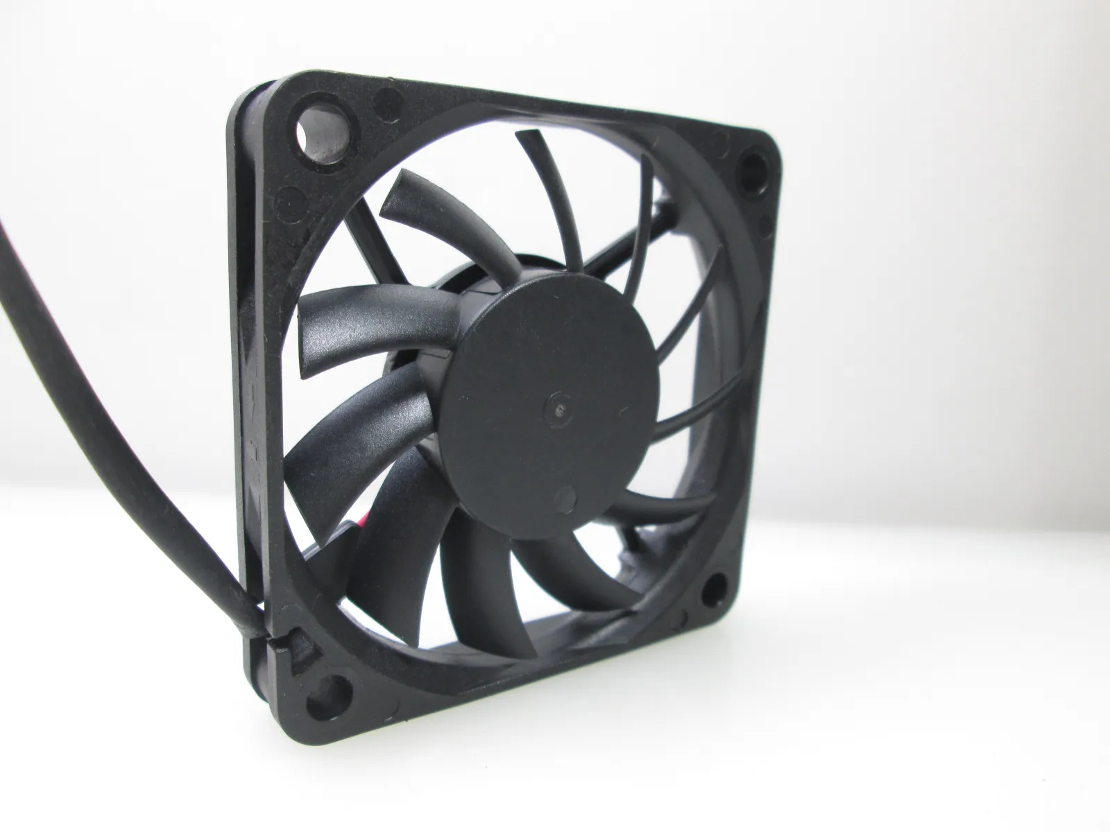 

NEW MGA6012YB-O10 12V 0.30A 6CM 6010 6CM Motor protection cooling