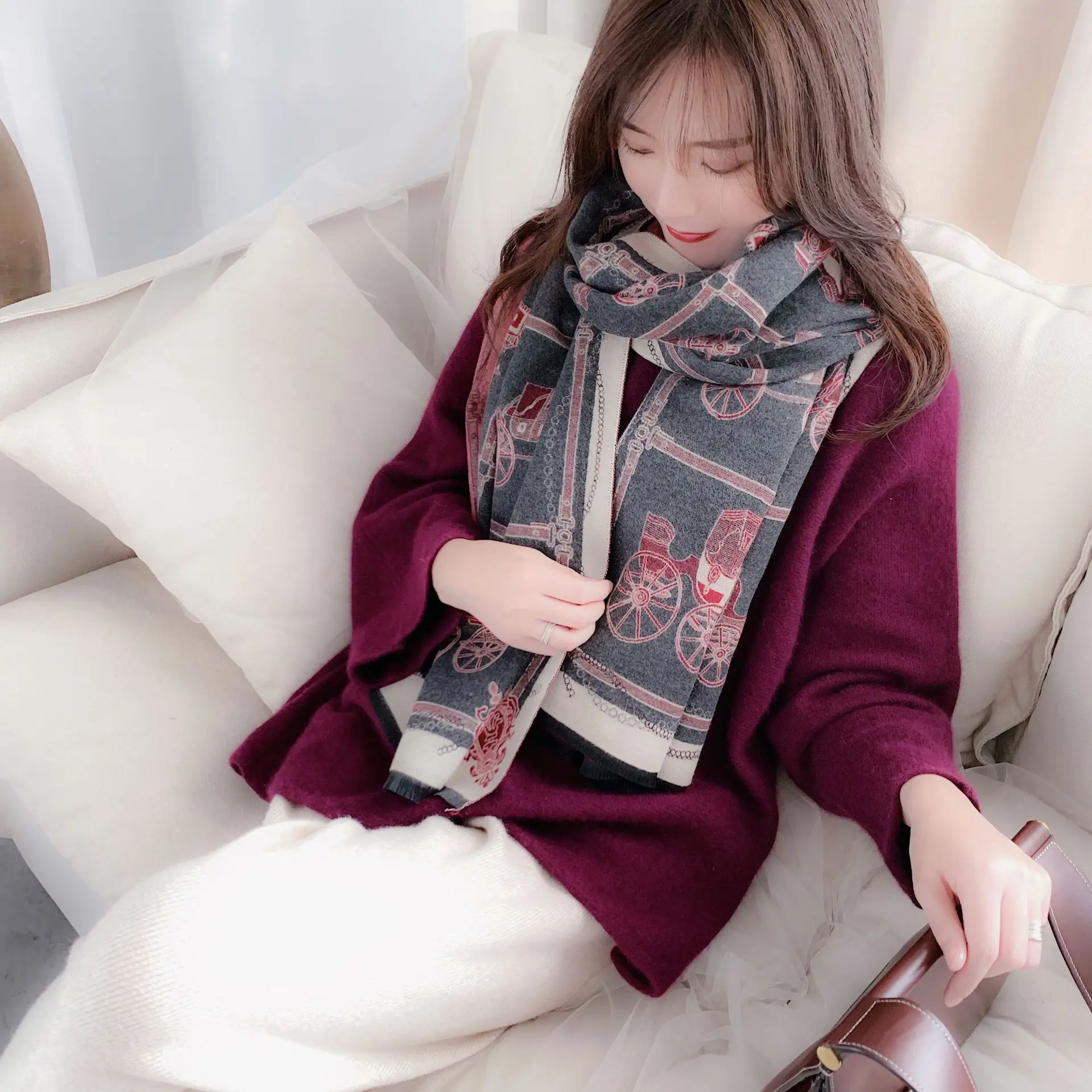 

New Winter Cashmere Scarf Women Carriage Shawl Lady Design Warm Pashmina Soft Bufanda Female Decoration Thick Foulard Blanket