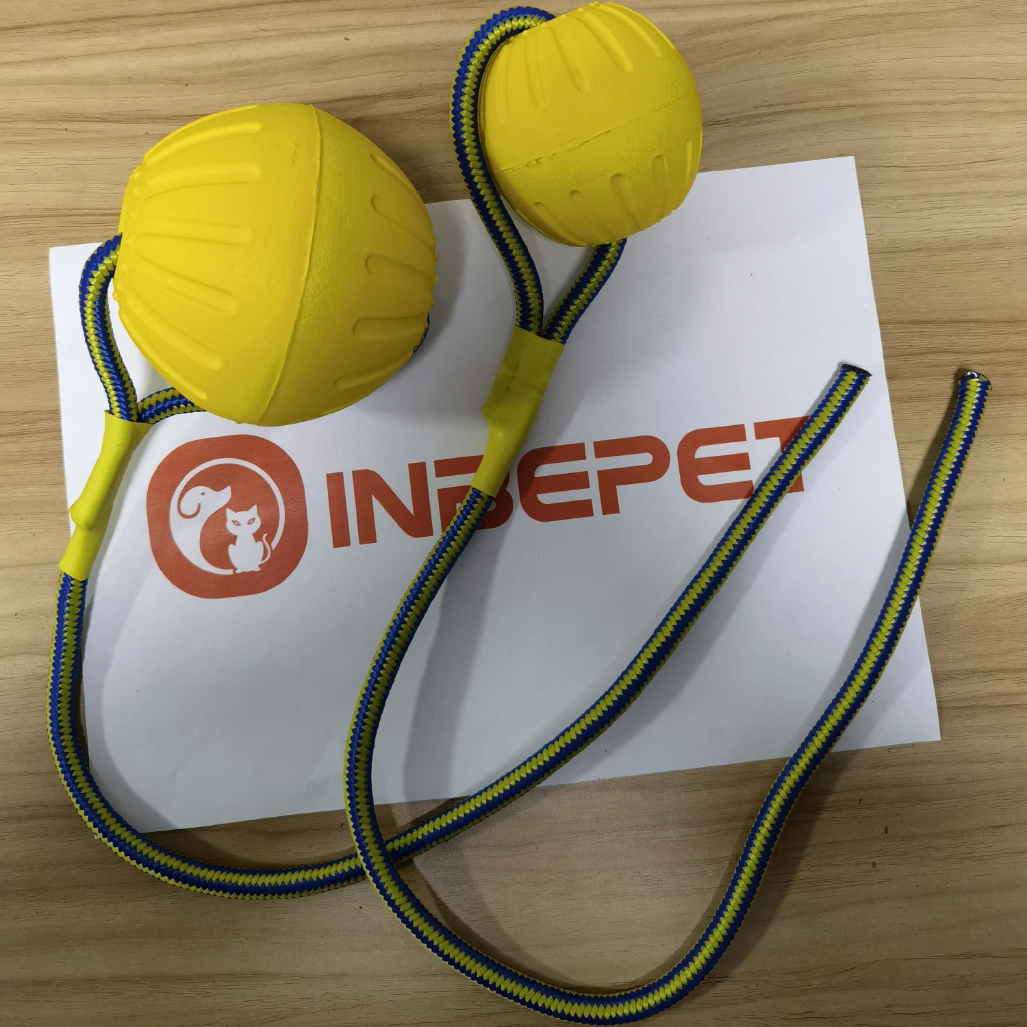 

Puppy Funny Dog Toys Ball Teeth Indestructible Bite Rubber Training Ball Chew Toys Play Fetch Solid with Carrier Rope for Pet