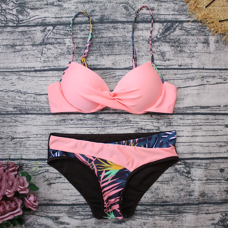 

TW1048 2021 Hot Sale Sexy Thong Push up Bikini set Brazilian Plus Size Bathing Suit Micro Custom Bikinis Swimwear Swimsuits