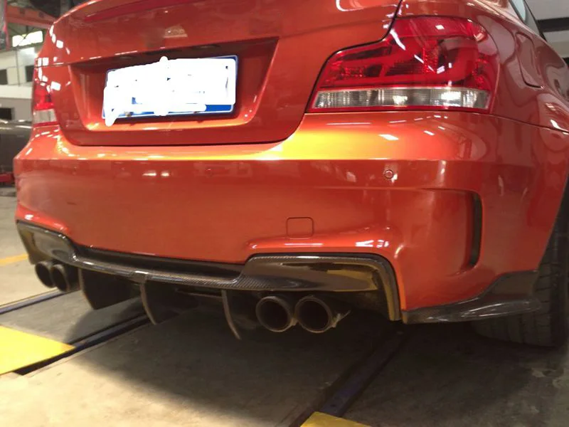 Углеродное волокно для E82 авто задний бампер губ Автомобильный Диффузор BMW 1 серия