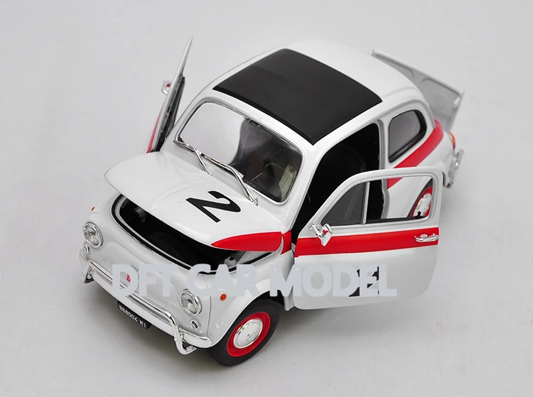 1:18 сплав игрушка с инерционным механизмом транспортных средств Нуова 500 1957 автомобиль модель детских игрушечных автомобилей авторизованный игрушки для детей