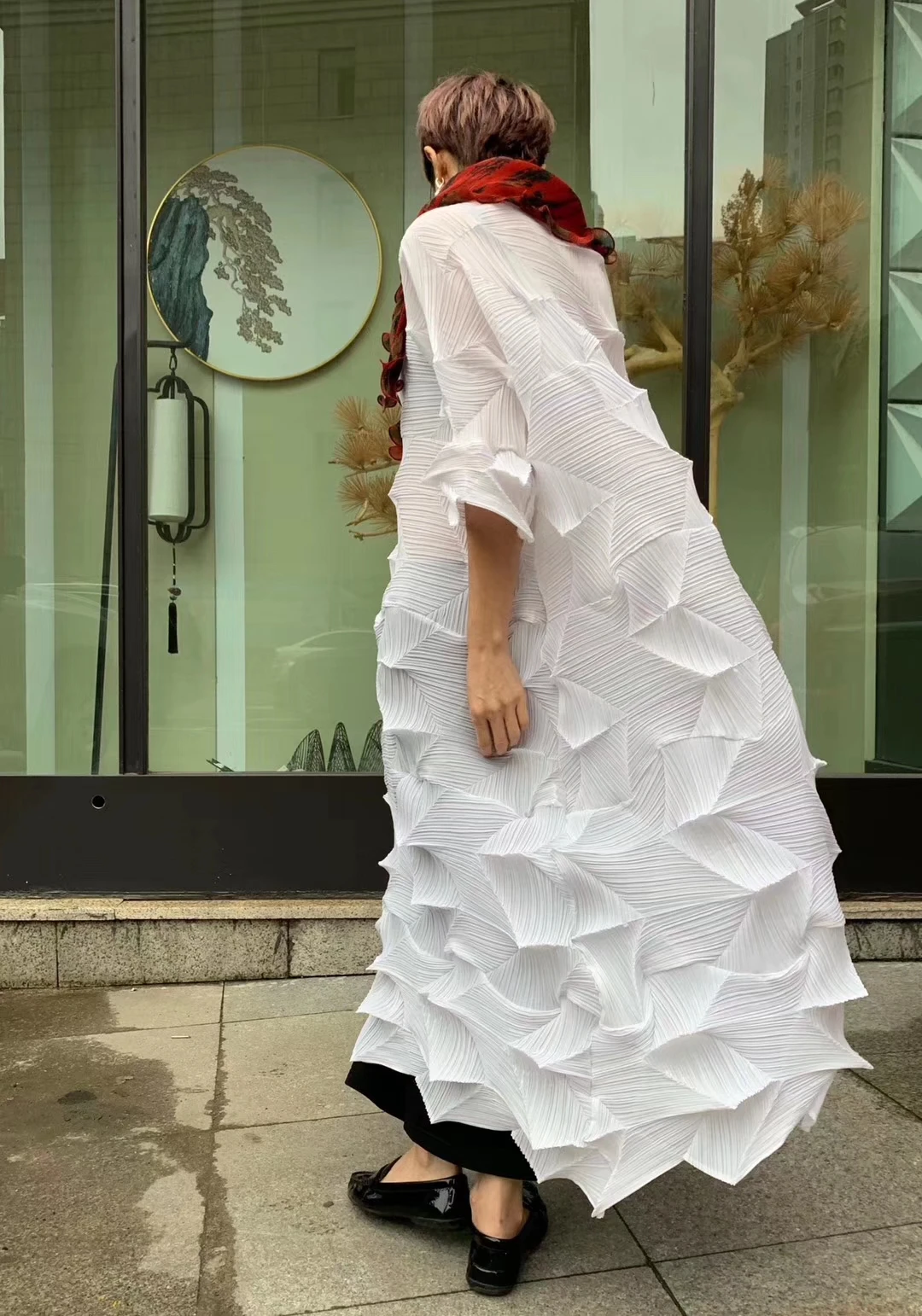 Горячая Miyake модное плиссированное платье со складками и бриллиантами, одноцветное Свободное длинное платье со стоячим воротником