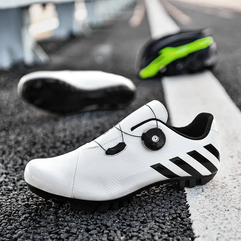 spesifikasi Sepatu Bersepeda Jalanan Pria Baru Sneakers Wanita Sneakers Balap Sepeda Asli Sejuk Sepatu Putar Bersepeda Sepatu Sepeda MTB Pria