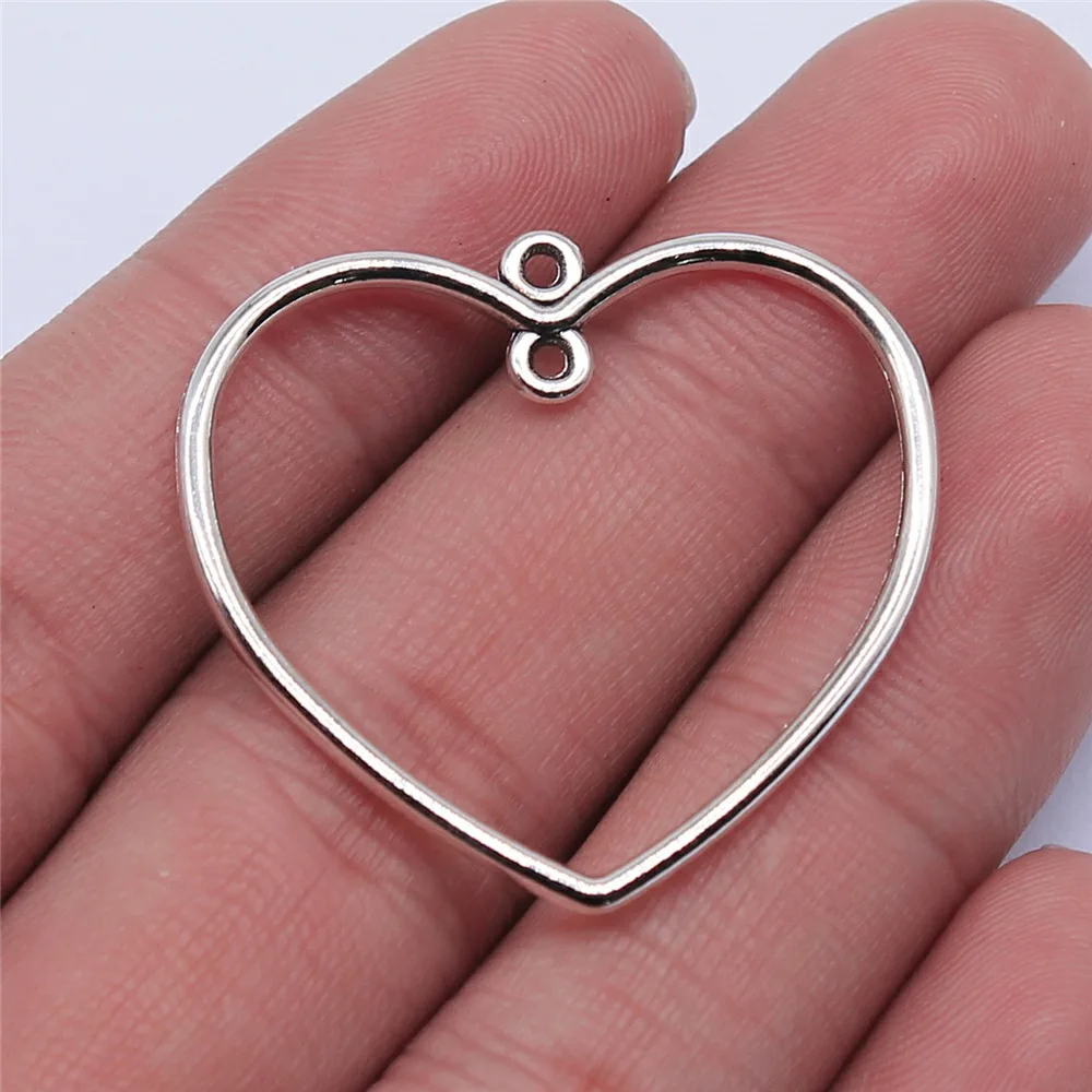 

8Pcs/Lot 32*35mm Antique Silver Charm Hollow Out Heart Connecter Pentant For Jewelry Diy Making Pendants Handmade Craft Findings