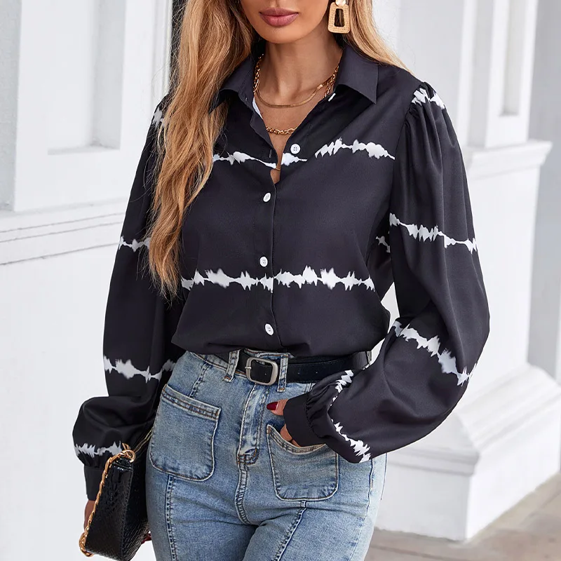 

Shirts & Blouses