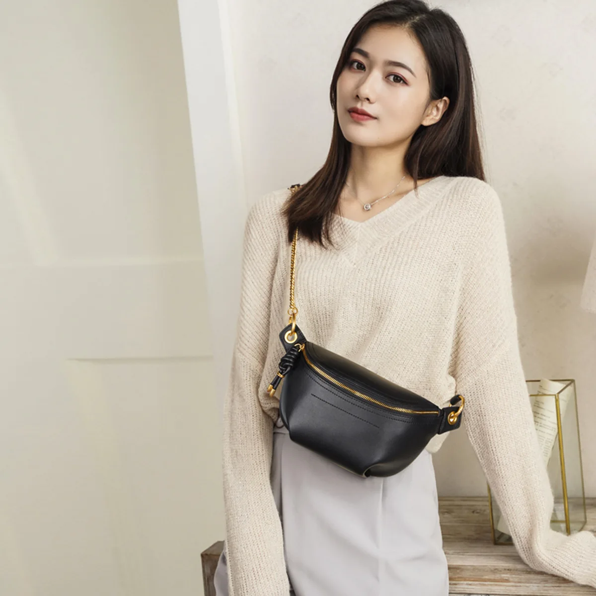 

Fashion new chain bag chest bag women's shoulder bag lady's diagonal bag waist bag all-match small bag crossbody bags for women