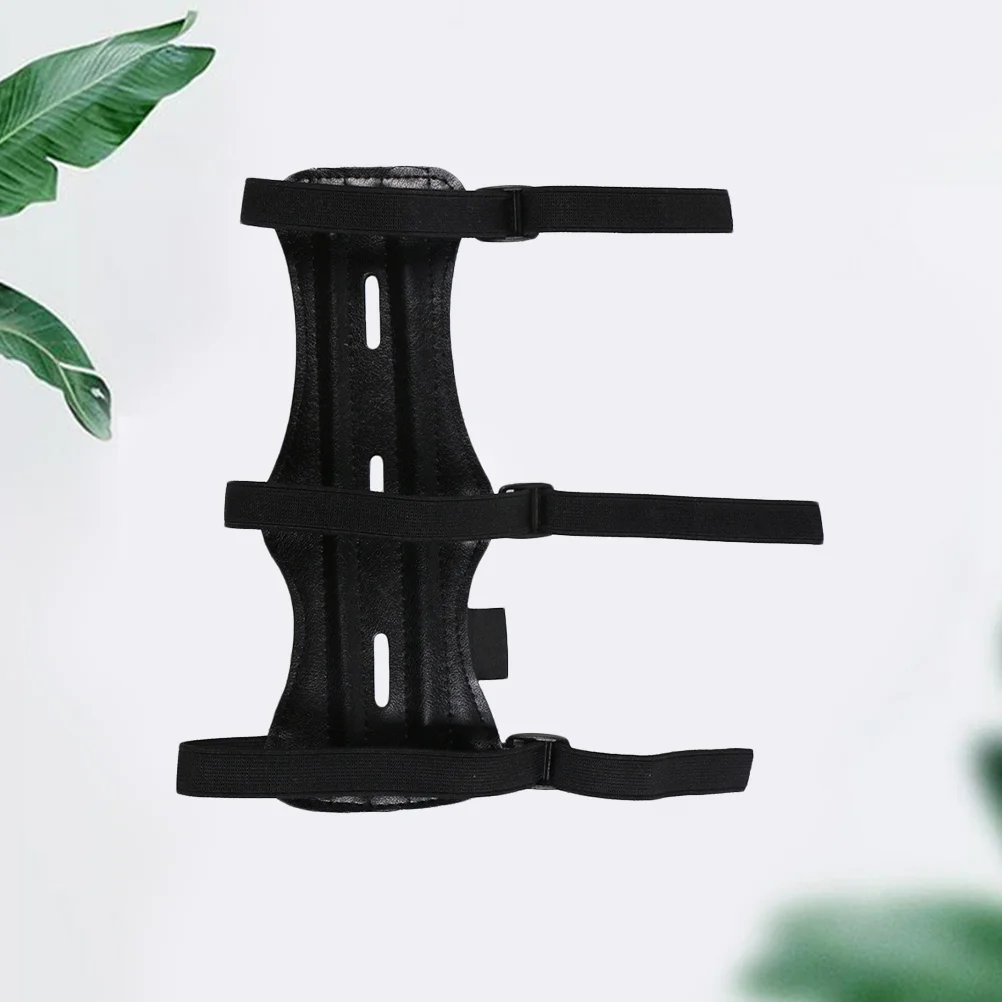 

Cowhide Leather Safe Armband Adjustable Triple Buckle Strap Archery Arm Guard Accessory for Arrow Recurve Archery