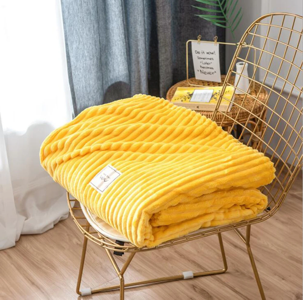 Super Soft Quilted Flannel Blankets For Beds Solid Yellow Color Warm 300GSM Blanket Thickness Throw Sofa Cover | Дом и сад