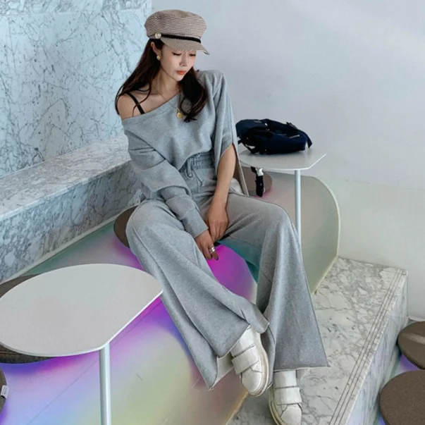 2020 Ladies Outfit Tracksuits Movement Sexy slash neck short tops + Wide-legged pants Women Pant 2 Piece Set AQ149 | Женская одежда