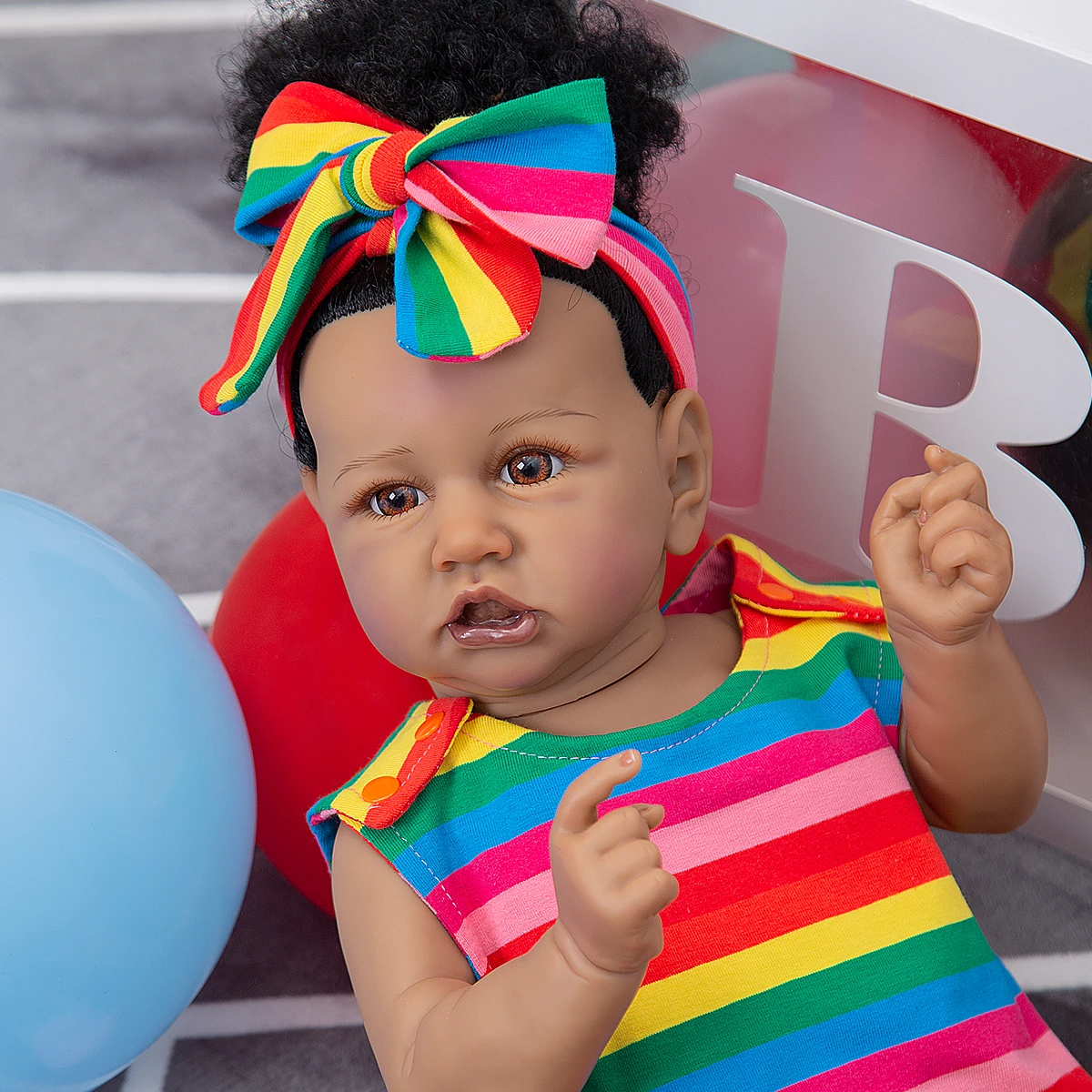 

Colorful Dressed KEIUMI Reborn Baby Bath Dolls 57 CM High Quality Black Skin Rooted Hair Newborn Dolls Kids Birthday Gift