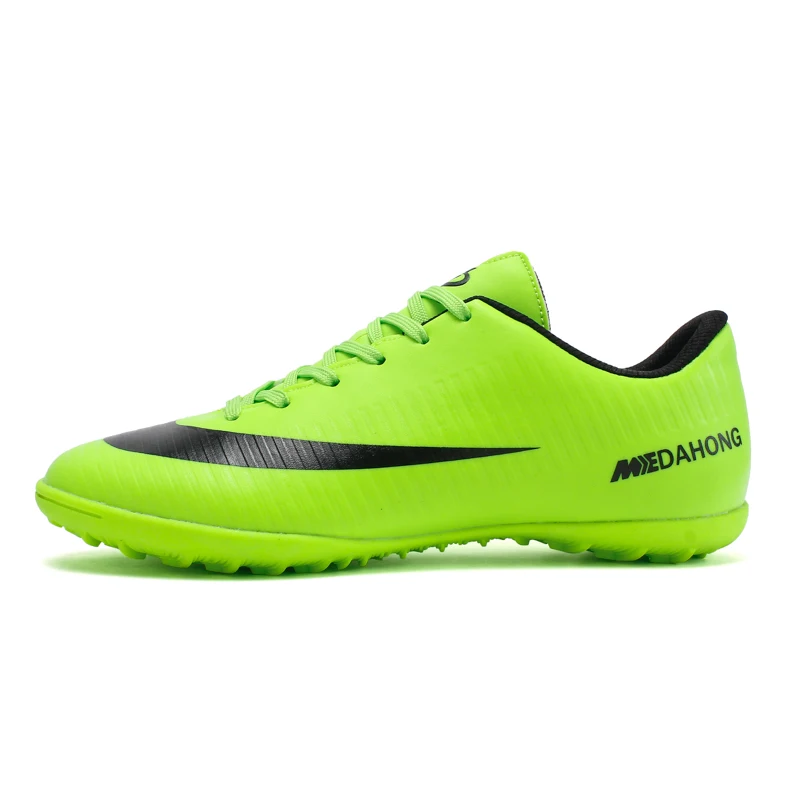 

Men Soccer Shoes Professional Turf Football Boots Male Support Kids Cleats Sports Shoe Kid Futsal Chaussure Football Sneakers