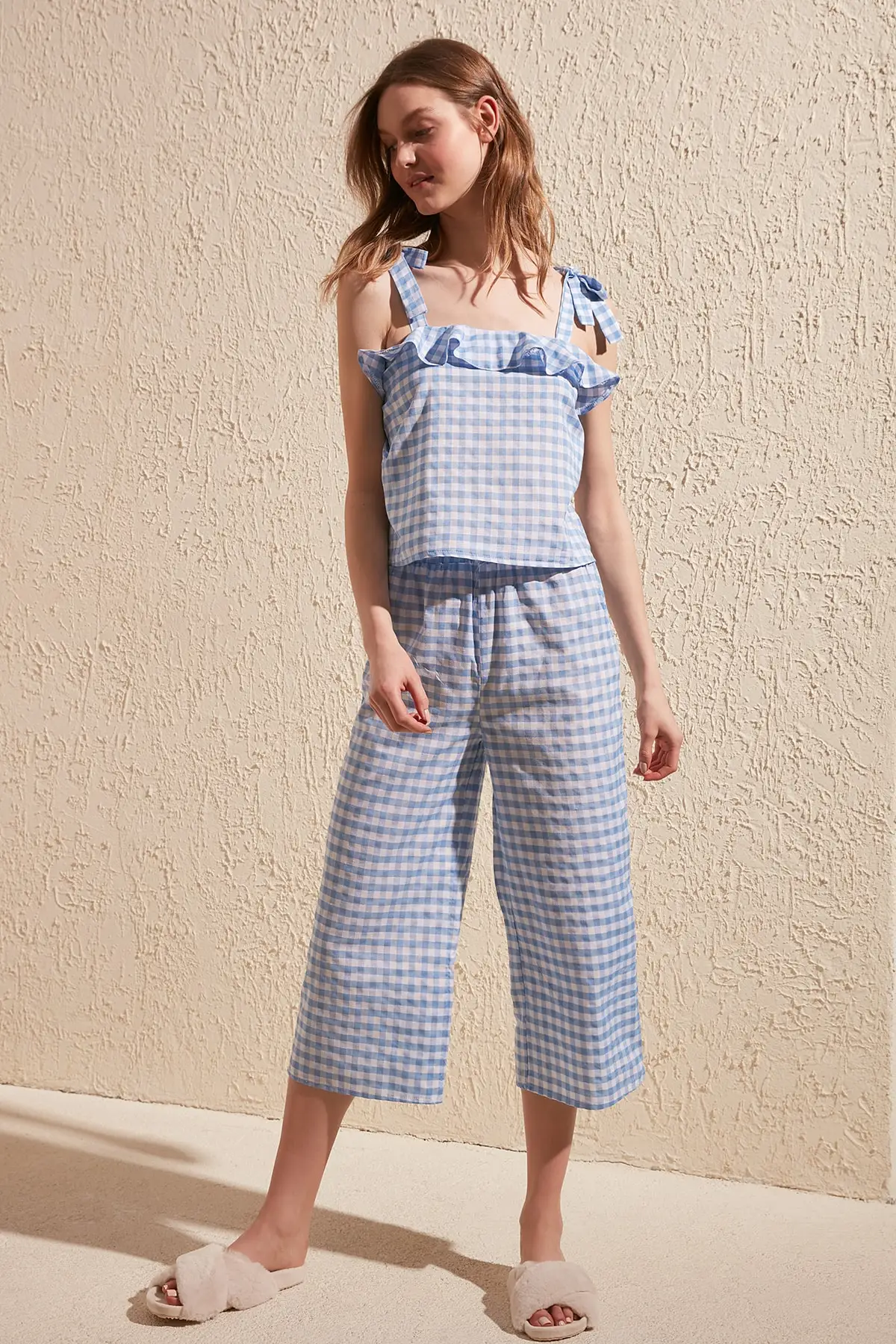 

Trendyol Plaid Lacing Detailed Woven Pajamas set THMSS20PT0090