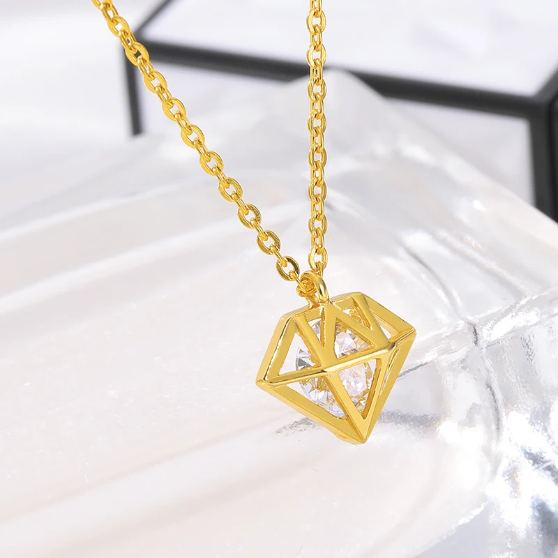 

Geometric Element Hollow Large Zircon Pendant Necklace Exquisite Charm Fashion Woman Jewelry Girlfriend Valentine's Day Gift