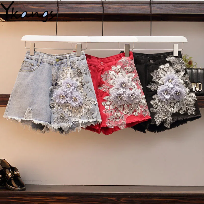 Шорты женские джинсовые с 3D цветами и блестками повседневные узкие уличные