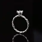 Женское кольцо из серебра пробы, с мусанитом