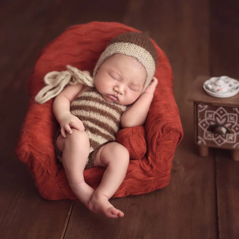

Newborn Seat Posing Modeling Sofa and Pillow Set Baby Full Moon Photo Shooting Props Infant Photograph Photography