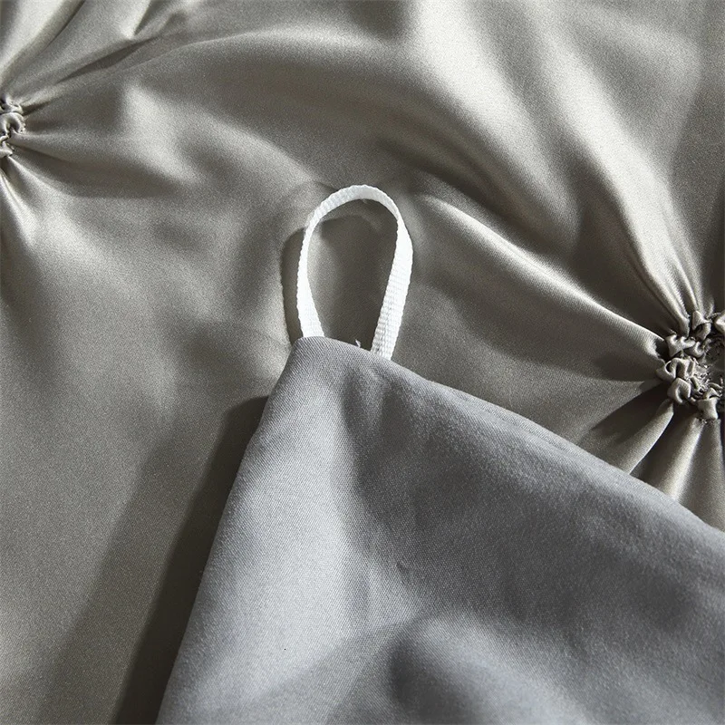 

Luxury Bedding Set Pinch Pleat 2/3pcs Bed Linen Imitation Silk Duvet Cover Sets Queen King Size Quilt Cover Comforter Cover