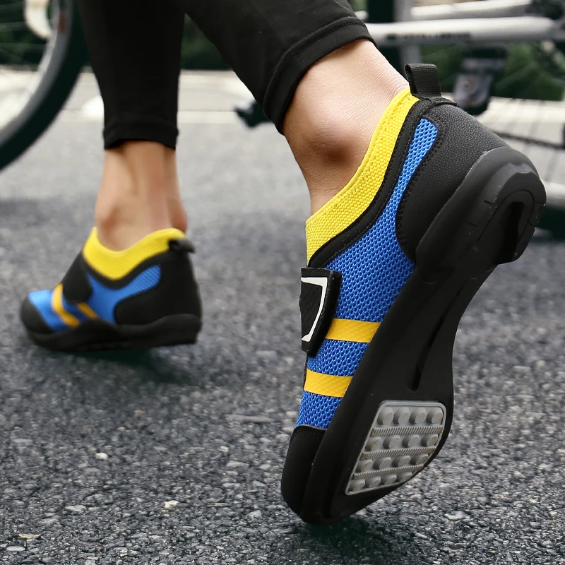 

Bicycle Shoes Non-slip Cycling Shoes Wear-resistant Flat Shoes Couple Models Lightweight And Breathable Sports Casual Shoes