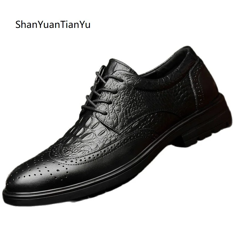 

Men Oxford Shoes Outdoor Business Dress Brogues Shoes Lace-up Bullock Business Wedding Dress Shoes Male Formal Wedding Shoes Men