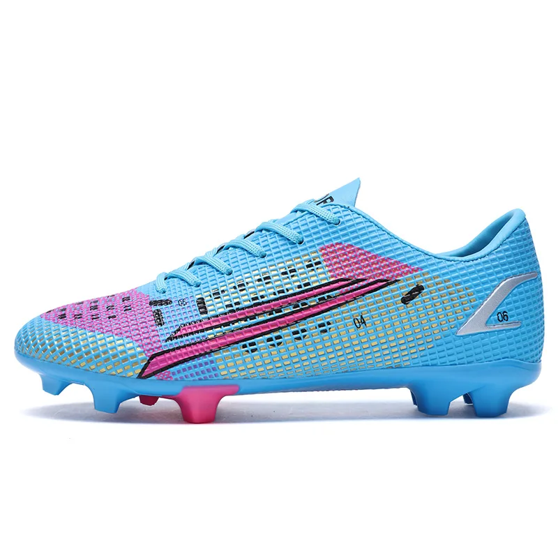 Футбольная обувь детская спортивная с длинными шипами для игры в футбол легкие