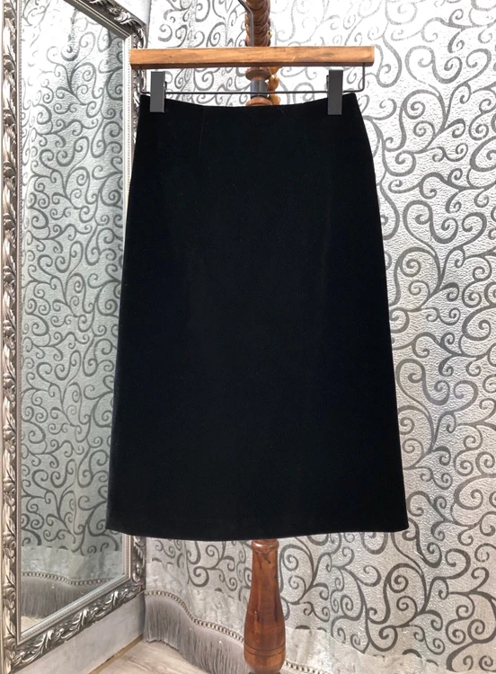 

2020 autumn and winter new women's solid color decorative side double-breasted all-match skirt 1021